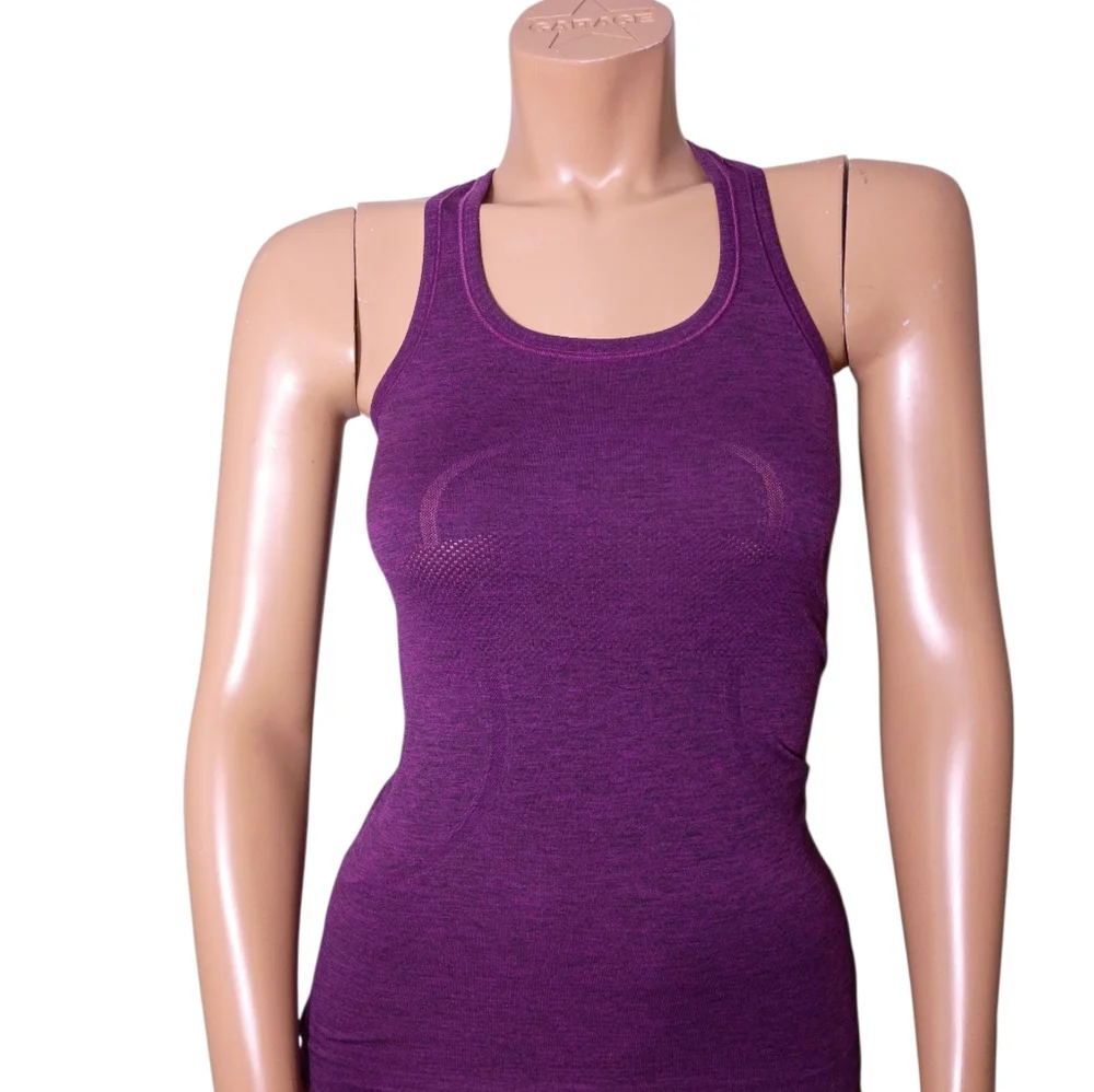 lululemon athletica stylish muscle